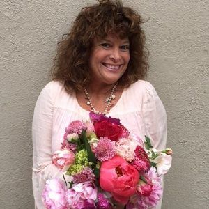 Meet your Posher, Lorraine